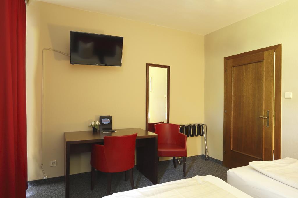 Alpen.Adria.Stadthotel Klagenfurt am Woerthersee Екстер'єр фото