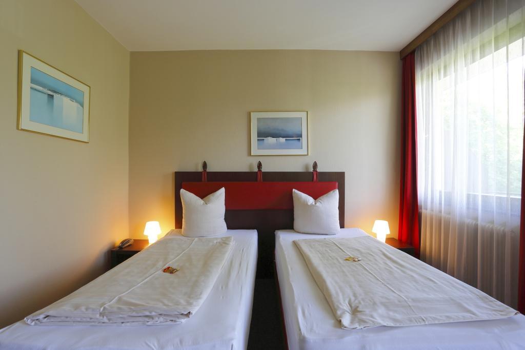 Alpen.Adria.Stadthotel Klagenfurt am Woerthersee Екстер'єр фото