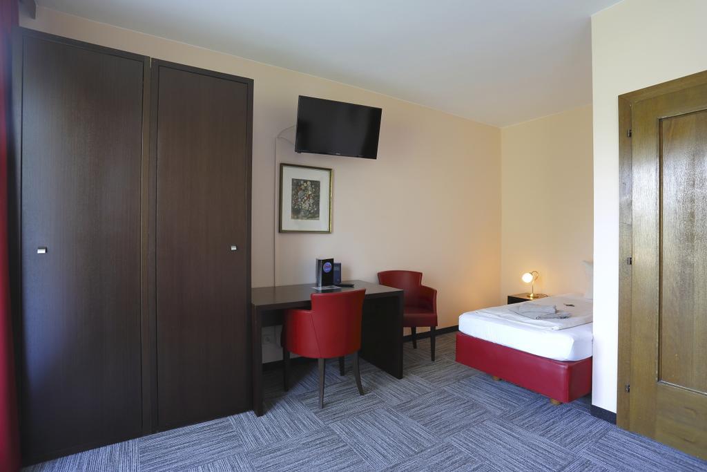 Alpen.Adria.Stadthotel Klagenfurt am Woerthersee Екстер'єр фото