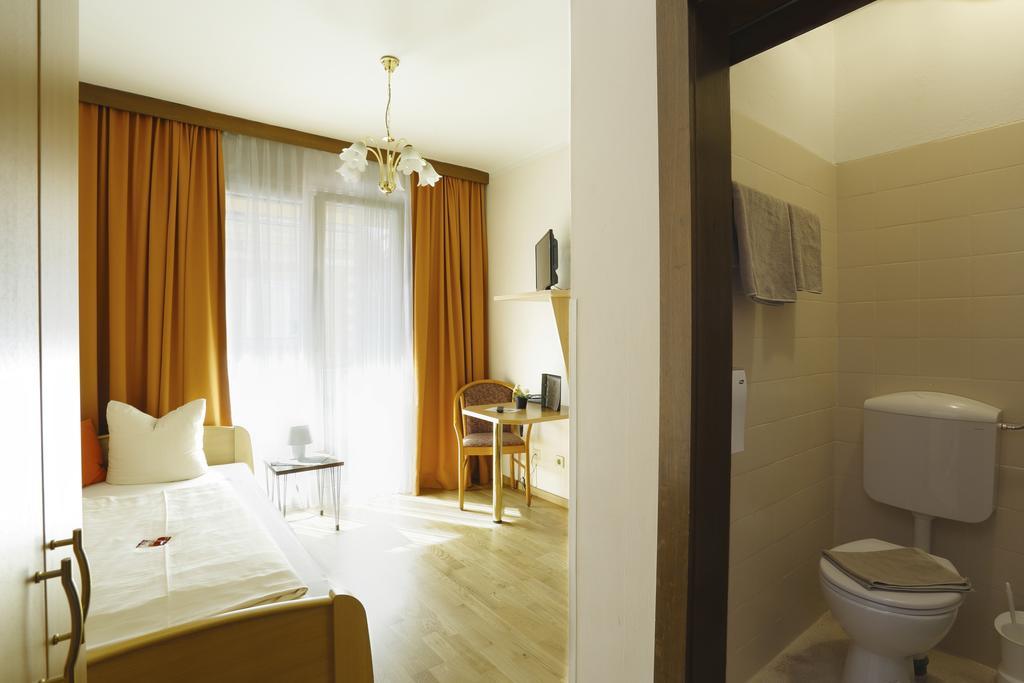 Alpen.Adria.Stadthotel Klagenfurt am Woerthersee Екстер'єр фото
