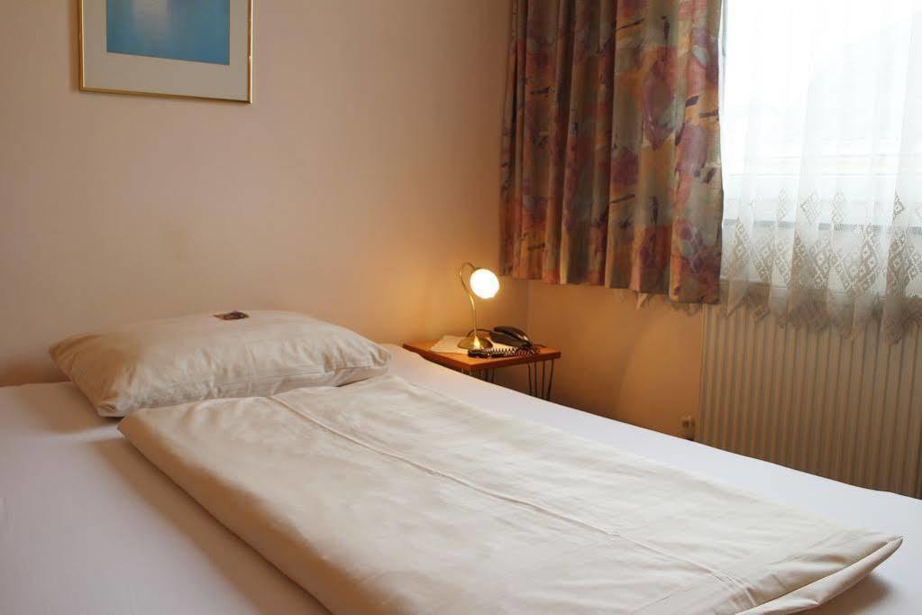 Alpen.Adria.Stadthotel Klagenfurt am Woerthersee Екстер'єр фото